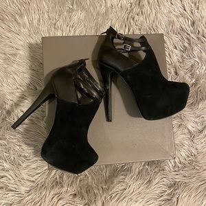 Steve Madden booties